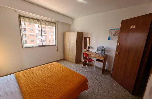 Ciutat Jardi Apartment | Apartemento grupo amigo o familias : blasco ibanez C