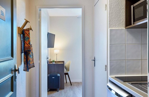 Poitiers Apartment | Aparthotel Adagio Access Poitiers