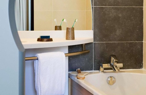 Bordeaux City Centre Apartment | Aparthotel Adagio Bordeaux Centre Gambetta