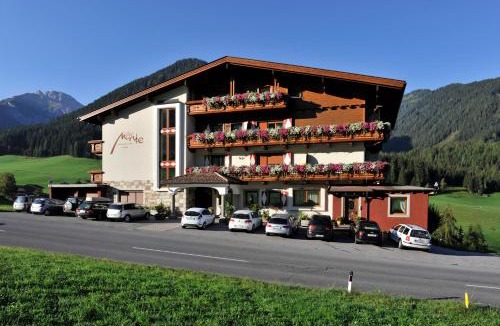 Kartitsch Apartment | Aparthotel B&B Monte