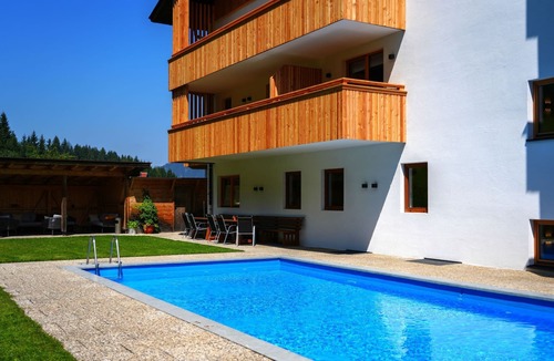 Auffach Apartment | Aparthotel Iris by Interhome