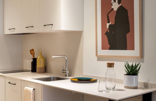 Lovaina Apartment | Aparthotel Libere Vitoria