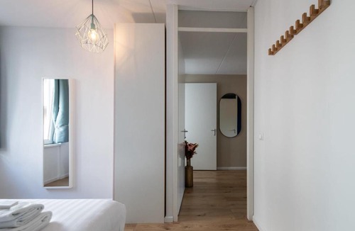 Amsterdam North Apartment | Aparthotel North Spacious Suite for 6 Guests