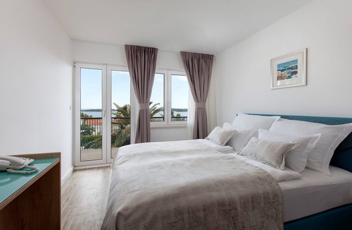 Hvar Hotel | Aparthotel Pharia
