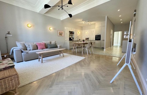 Old Town Apartment | ApartHotel Riviera - Le Balcon du GRAND ALEXANDRE - Amazing 3 berdooms - Old Town Promenade des Anglais