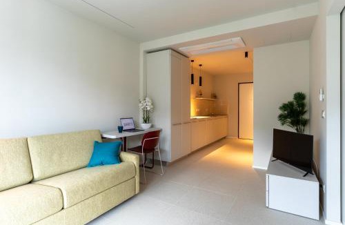 Grado Hotel | Aparthotel Zefiro com design, large terrace, bike, near beach and thermal