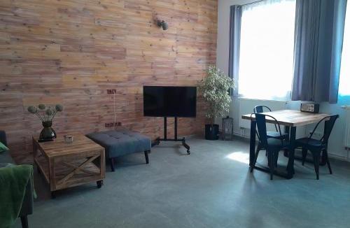 Pardubice Apartment | Apartmán Maya