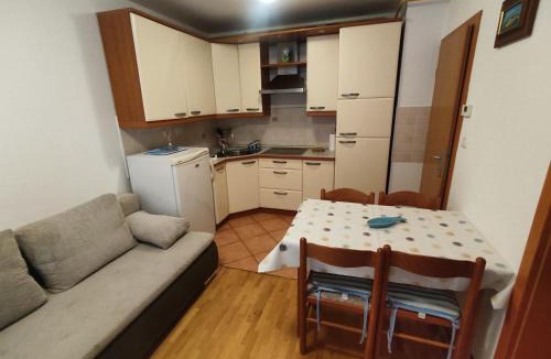 Izola Apartment | Apartma Marea