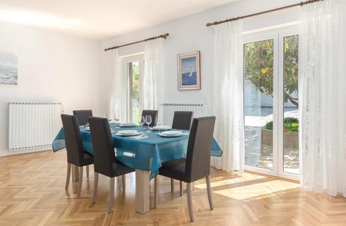 Cezarji Apartment | Apartma Sabina
