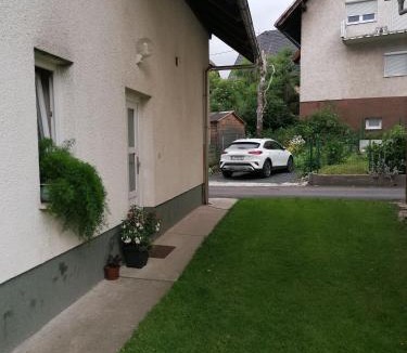 Podkoren Apartment | Apartma Tilika