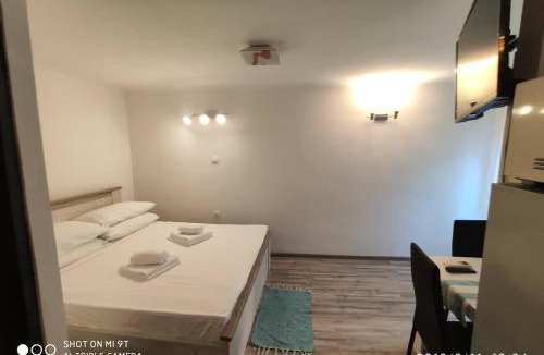 Cres Apartment | Apartman