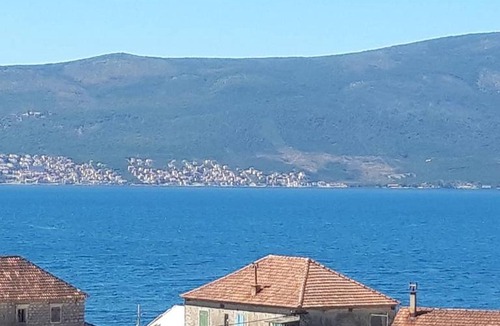 Tomicici Apartment | Apartman Mona