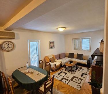 Velji Vinogradi Apartment | Apartmani Bulevar