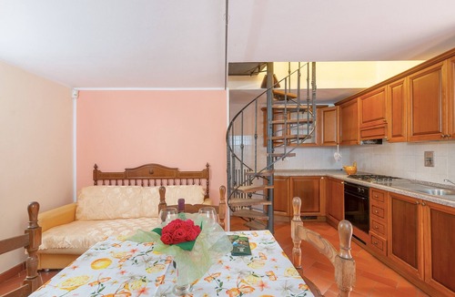 Pian di Sco Apartment | Apartment 'La Chiocciola' with Shared Pool, Shared Terrace and Wi-Fi