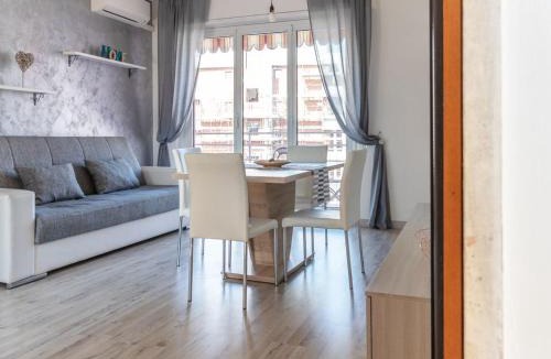 Villaggi Apartment | Apartment Wohnung 'Il Girasole' Seeblick by Interhome