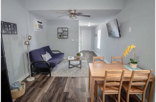 Five Points Apartment | Apartment ∙ 1 bedroom ∙ 4 guests
