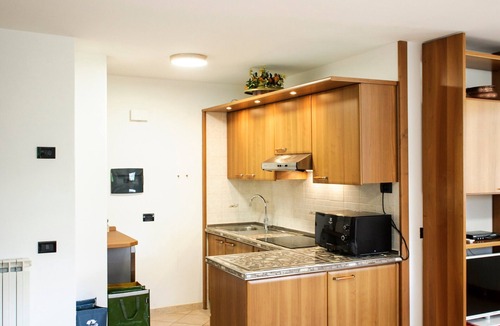 Teola Ski Chalet | Apartment 1 Shared Garden and Wi-Fi