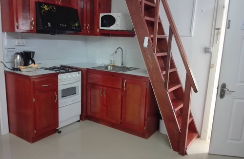 Cabrits Apartment | Apartment 1, Spacious One-Bedroom with Two Single Beds