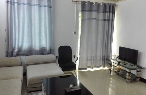 Cabrits Apartment | Apartment 1, Spacious One-Bedroom with Two Single Beds