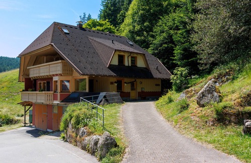 Hornberg Apartment | Apartment '1' with Shared Terrace and Wi-Fi
