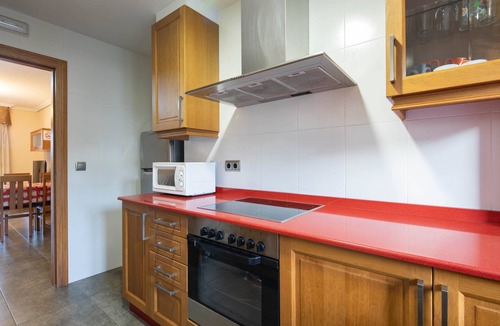 Hio Apartment | 'Apartment 12' with Shared Pool, Private Terrace and Wi-Fi