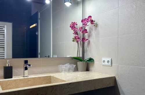 Olot Apartment | APARTMENT 2-1