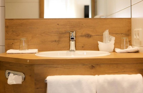 Breitenholz Apartment | Apartment 2 for a maximum of 4 people