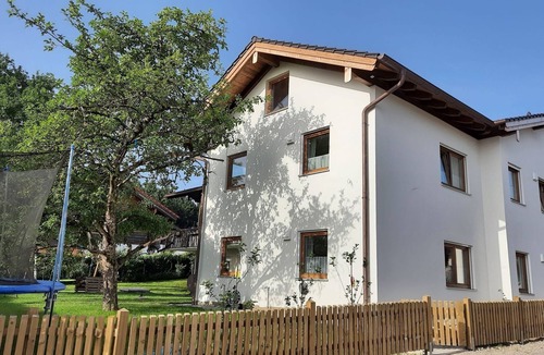 Obing Apartment | Apartment 2 - upper floor 43 m², with two bedrooms and loggia, near Chiemsee