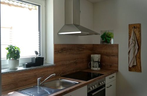 Obersasbach Apartment | Apartment '2' with Private Terrace and Wi-Fi