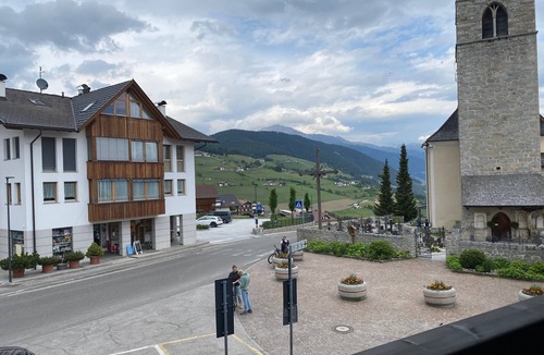 Maranza Apartment | Apartment 201 'Mountain Lodge Margit' with Private Balcony and Shared Garden