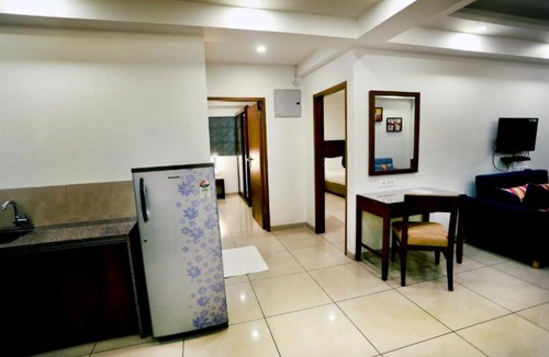 Vastrapur Apartment | Apartment 3 - The Park Residency in Ahmedabad