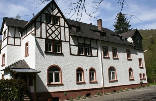 Alf Apartment | Apartment 3 - Wald Villa Üssbach