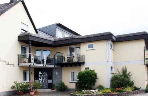 Schweich Apartment | Apartment 3 (with balcony) - Pension Wagner
