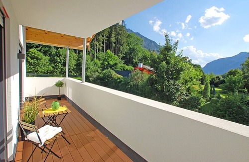 Gmain Apartment | Apartment 4 Deluxe Apartment 51 sqm, 1-4 persons, balcony and wonderful mountain view