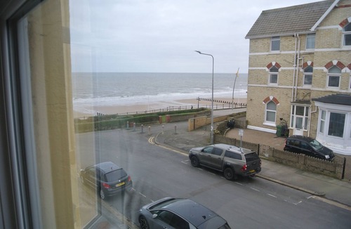 Bridlington Old Town Apartment | Apartment 4 Self contained 1-bed sleeps 4 Bridlington North side with sea view
