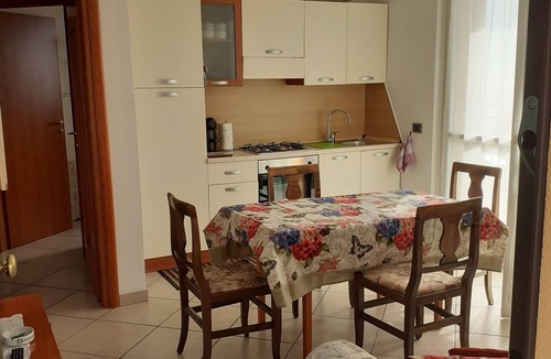 Lovere Apartment | Apartment 5 minutes from the center of Lovere quiet area