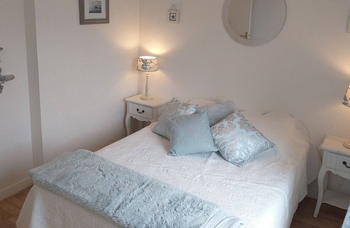 Criel-sur-Mer Apartment | Apartment, 5 people, Sea view, 200 meters from the beach, wifi, Criel-sur-Mer