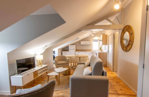Chatel-Guyon Apartment | Apartment 6 people air-conditioned family type 2 bedrooms + sofa bed Puy de Dôme 302