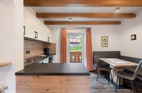 Lagundo Apartment | Apartment “A2” with Mountain View, Shared Pool and Wi-Fi
