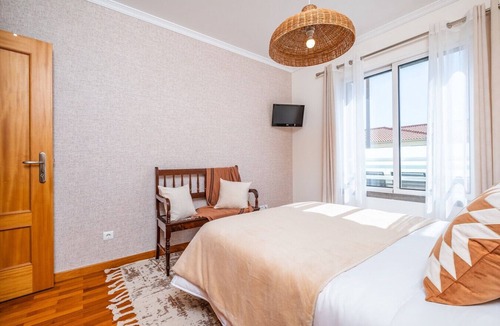 Canico Apartment | Apartment 'Accommodation By Caniço Vip' with Balcony and Wi-Fi