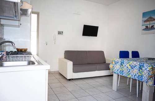 Melendugno Apartment | Apartment 'Adriatic Breeze' with Private Terrace and Air Conditioning