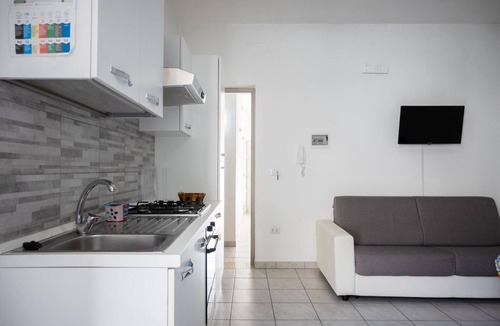 Melendugno Apartment | Apartment 'Adriatic Breeze' with Private Terrace and Air Conditioning