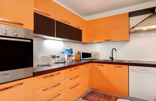 Sicina Apartment | Apartment "Alessio" with Mountain View & Balcony