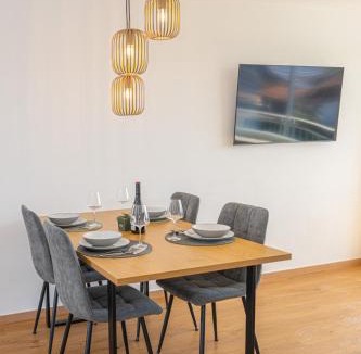 Berghof Apartment | Apartment Alpenblick 9, Bergblick Pur im Allgäu