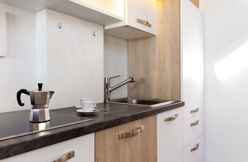 Collalbo Apartment | Apartment 'Alpenglühn' with Dolomite Views, Balcony and Wi-Fi