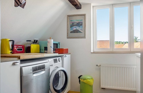 Satteldorf Apartment | Apartment 'Alte Schmiede Ellrichshausen' with Wi-Fi