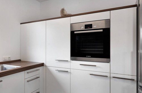 Jockgrim Apartment | Apartment 'Am Otterbach' with Balcony and Wi-Fi