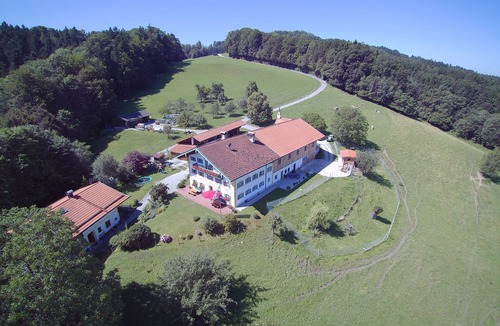 Rohrdorf Apartment | Apartment Anemone with 2 separate bedrooms, living room with kitchen