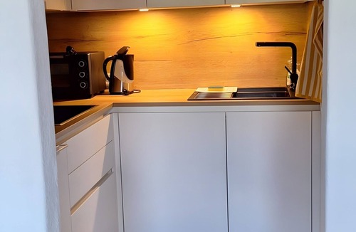 Leutasch Apartment | Apartment "Anni" with Mountain View, Shared Terrace & Wi-Fi
