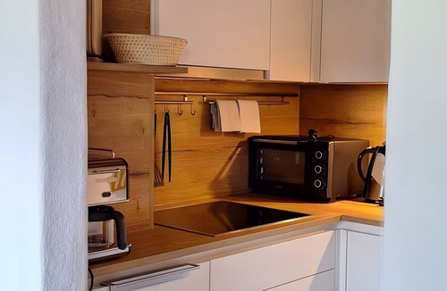 Leutasch Apartment | Apartment "Anni" with Mountain View, Shared Terrace & Wi-Fi